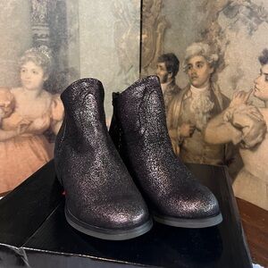 Not Rated Pewter Ankle Bootie - Women’s Size 6